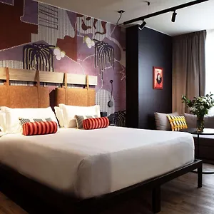 **** Hotel Mercure Cinecitta Itália